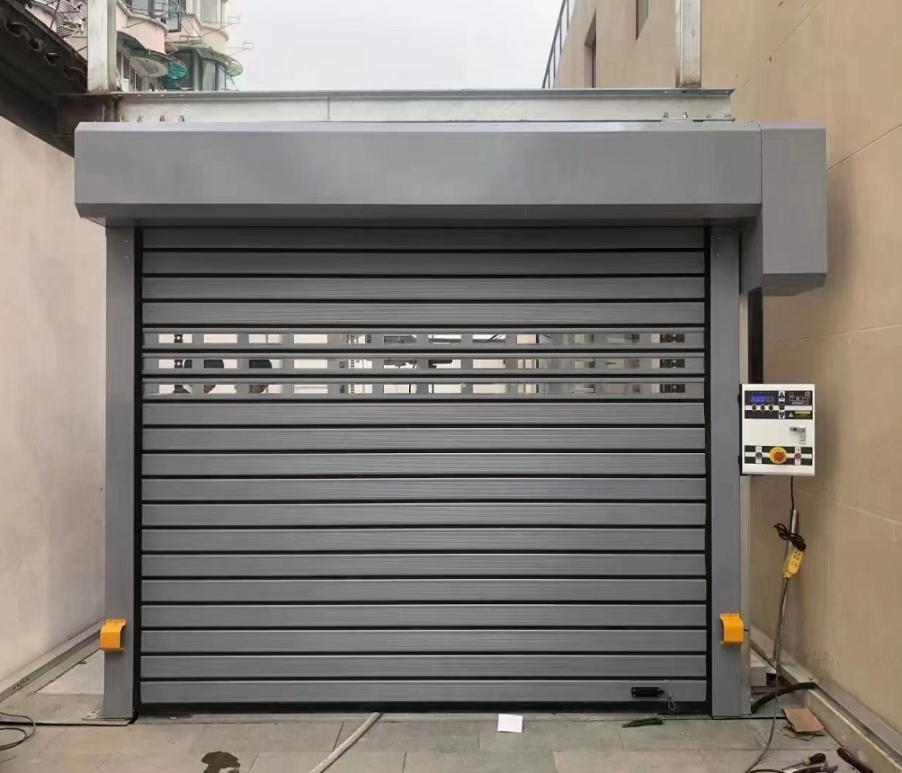 鋁合金滾筒快速門